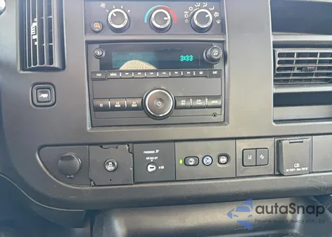 2019 Chevrolet Express G3500 from USA, damaged, VIN 1GCZGGFPXK1323582